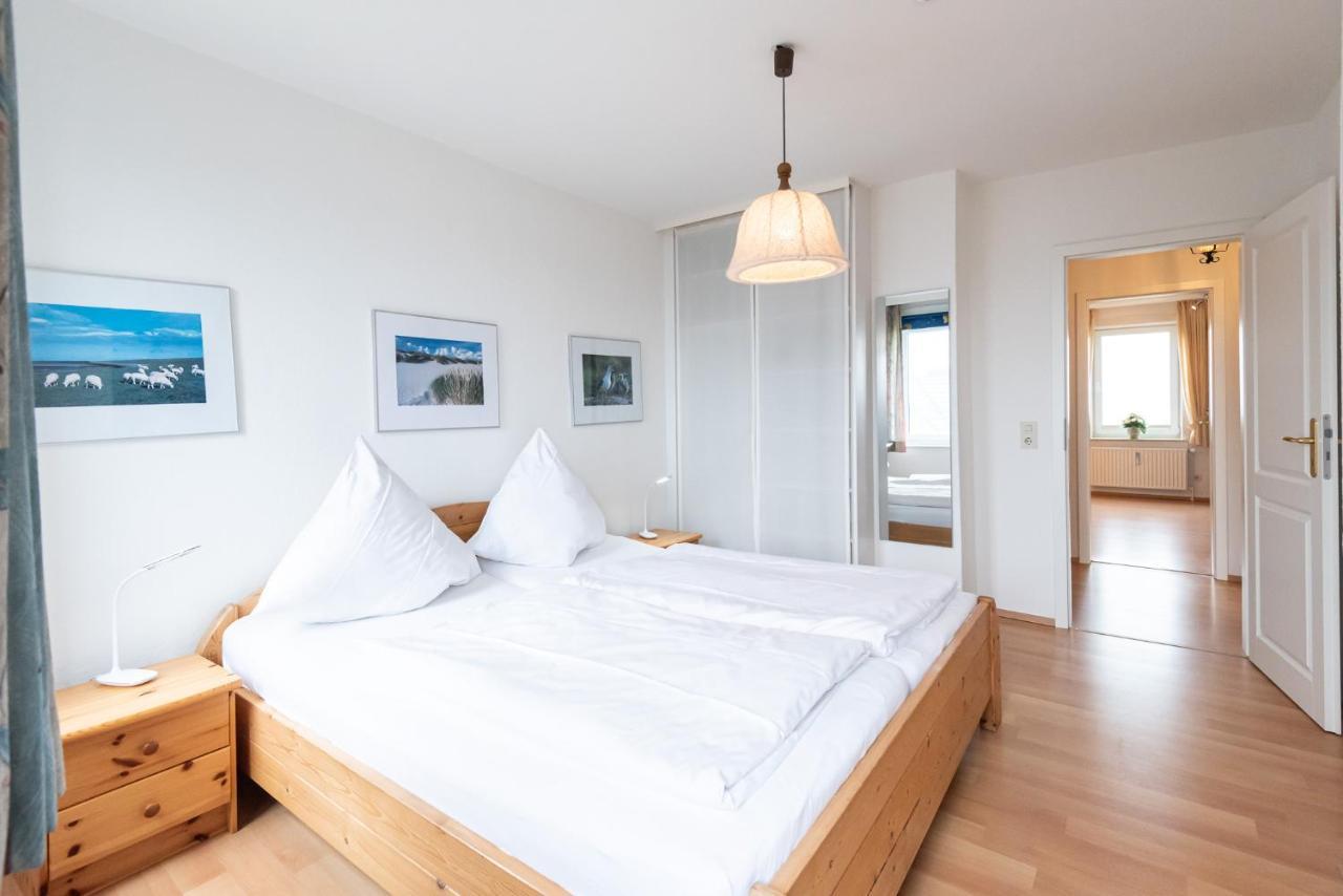 Haus Decker, App 3 Apartment Wenningstedt-Braderup Bagian luar foto